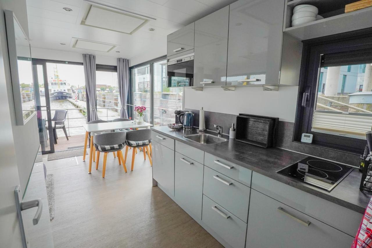 Hausboot Lobster Bremerhaven Luaran gambar